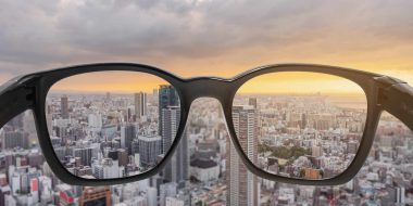 Come Abituarsi agli Occhiali da Vista? L'importanza della montatura