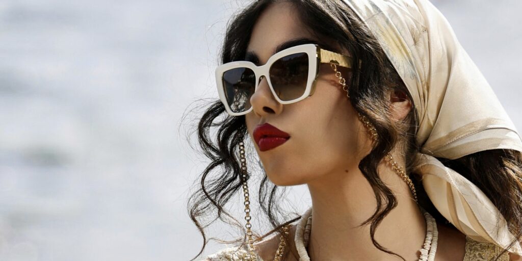 Rafia e fascino estivo, il carattere unico di Naples Summer